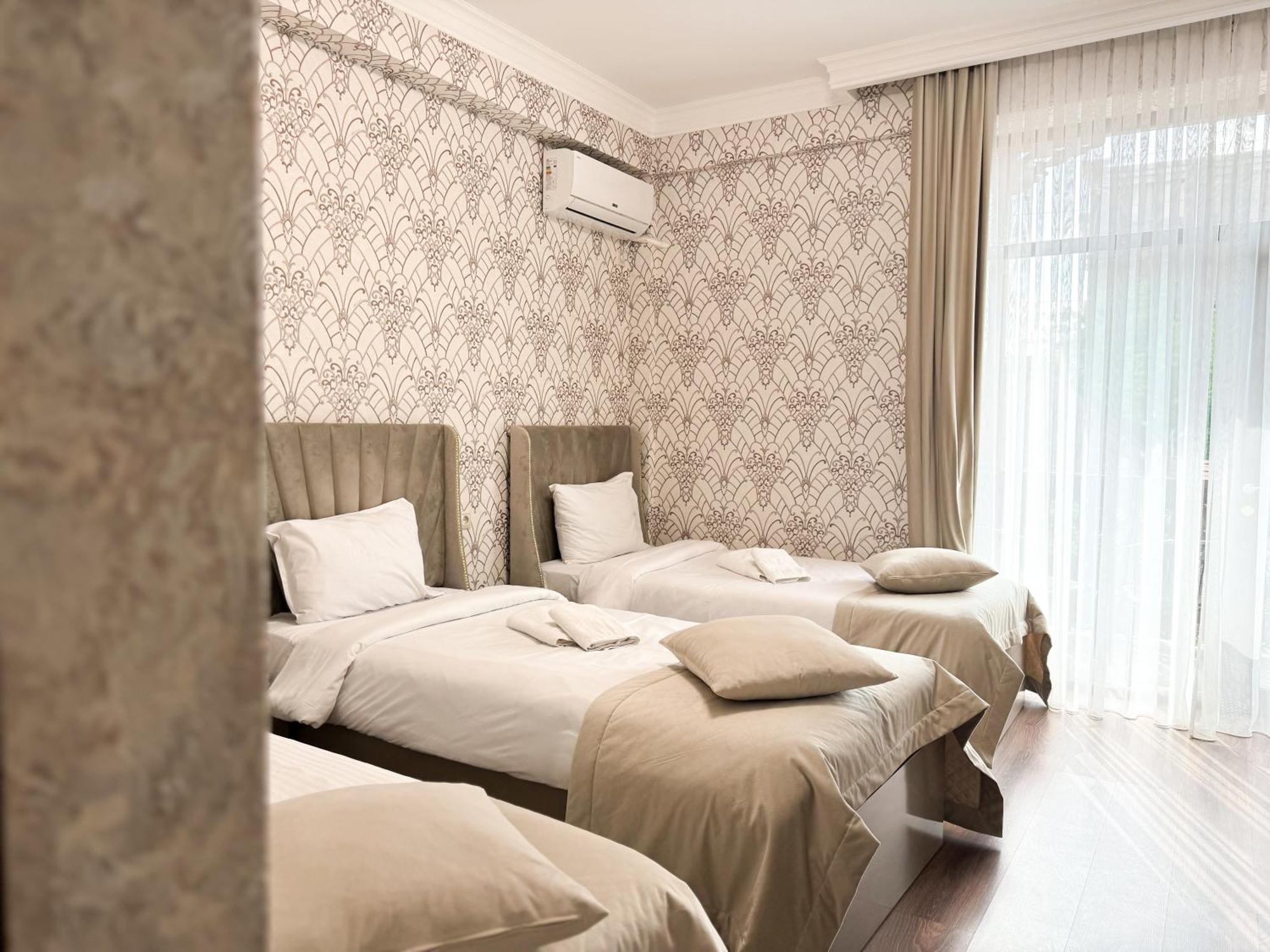 Armenia Hotel Erevan Cameră foto